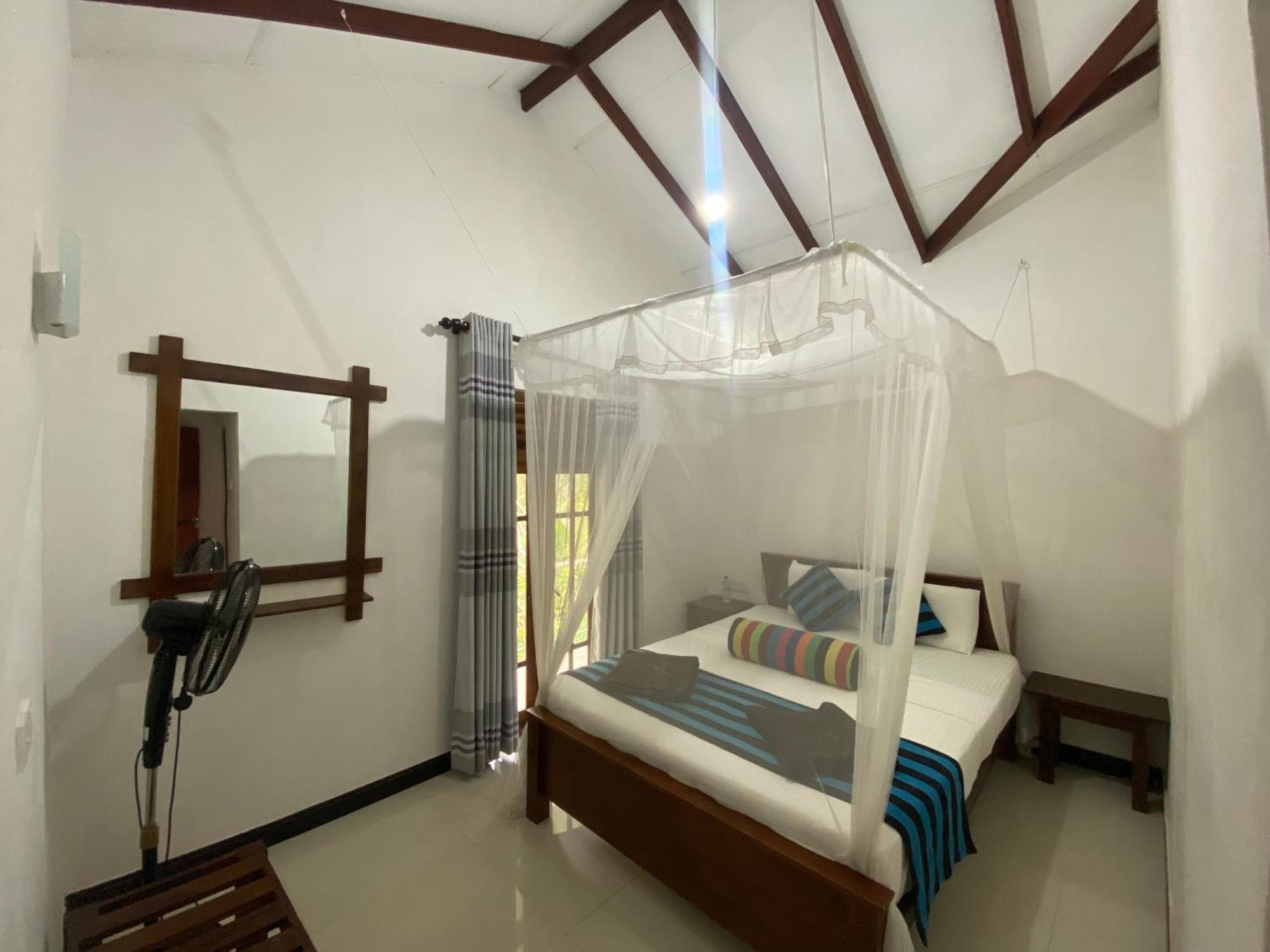 Habarana New Star Homestay Екстериор снимка